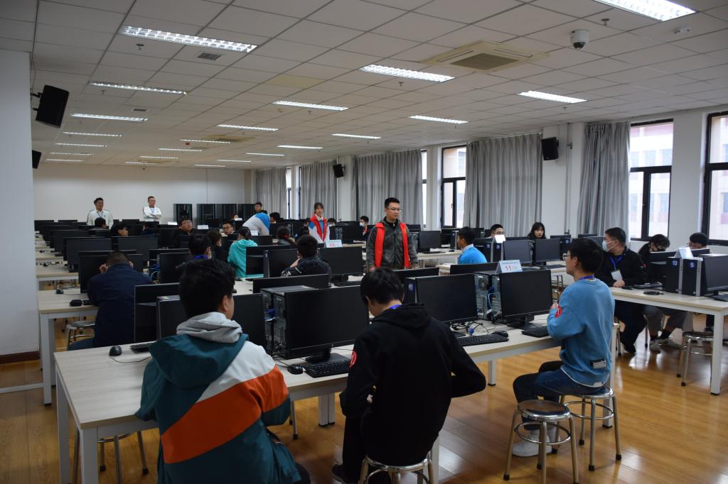 2020年陕西省高职技能大赛双赛项在我院圆满举行，软件技术开发专业展现风采